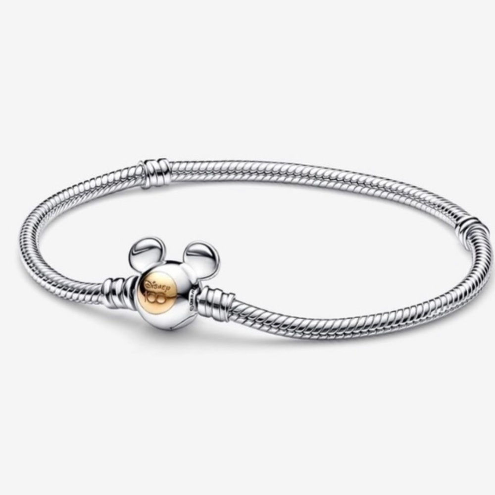 NWOT Disney 100th Anniversary Moments Snake Chain Bracelet